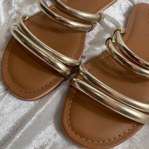 J.Crew metallic slip on sandals size 8 - Picture 5 of 10
